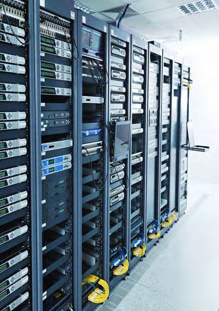 Financial-services IT facilities environment pictured in the Monnit guide