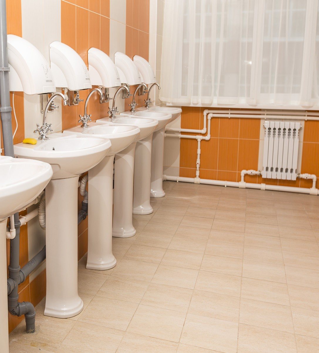 Application photograph from the Monnit Schools & places of worship guide
